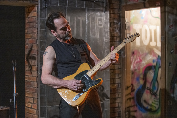 Photo Flash: Raven Theatre Presents THE UNDENIABLE SOUND OF RIGHT NOW Image