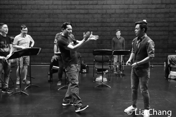 Photo Flash: David Henry Hwang Visits Jason Ma's GOLD MOUNTAIN In Rehearsal Image