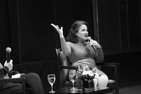 Photo Flash: LPTW Oral History Project Welcomes Tovah Feldshuh Image