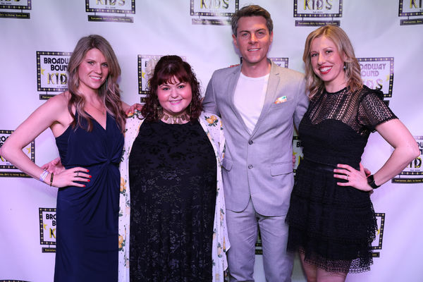 Photo Flash: Paige Davis Wins Big at BROADWAY BEE Image