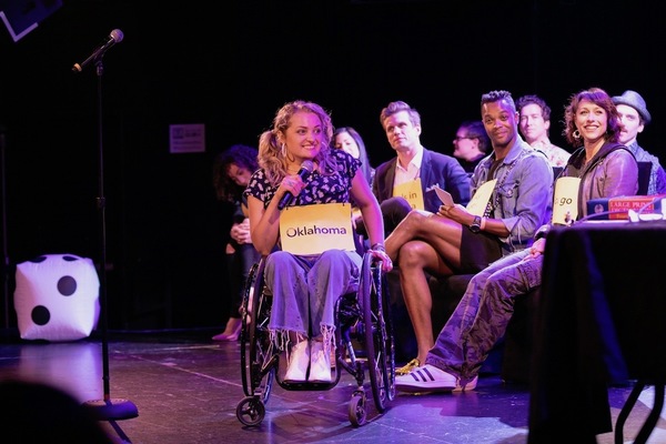 Photo Flash: Paige Davis Wins Big at BROADWAY BEE Image