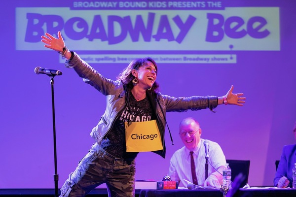 Photo Flash: Paige Davis Wins Big at BROADWAY BEE Image