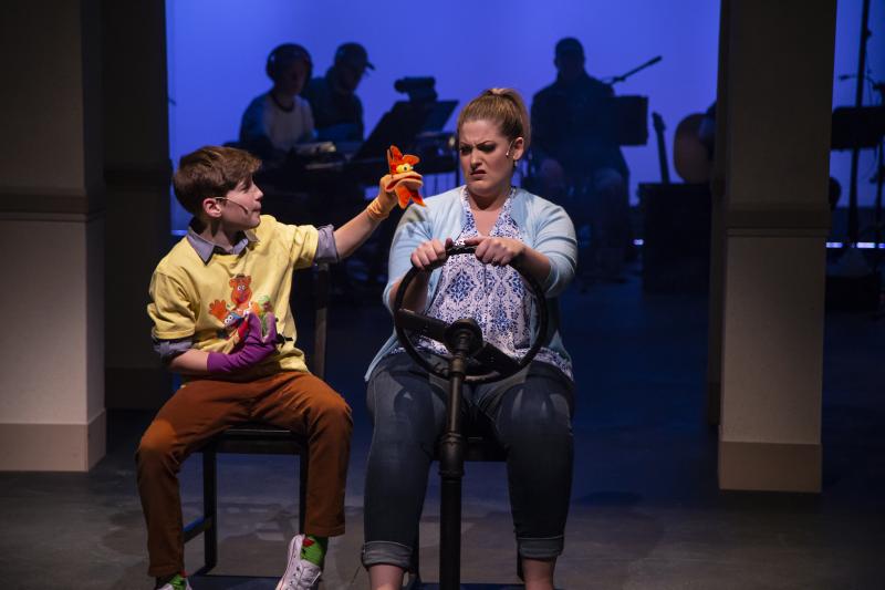 Review: FREAKY FRIDAY at Circle Theatre Will Have You Convinced The Leads Swap Was Real! 