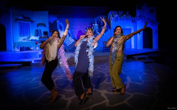 Photo Coverage: Get A First Look at MAMMA MIA! at Fargo Moorhead Community Theatre Image