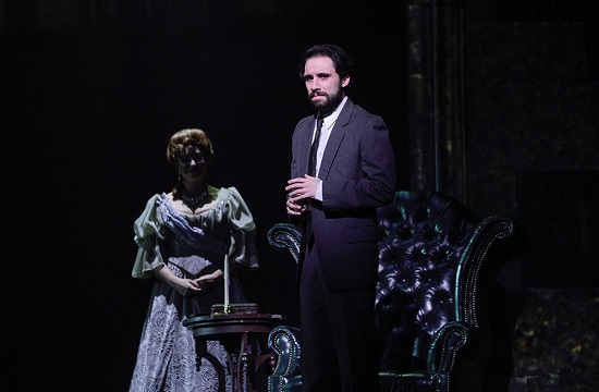 Review: Two Stars and a Scintillating Score Make This SECRET GARDEN Glow Image