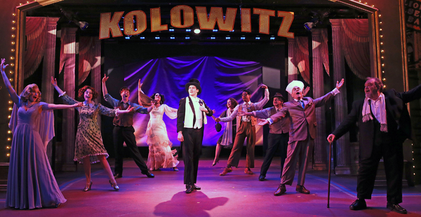 Photo Flash: First Look at ENTER LAUGHING Image