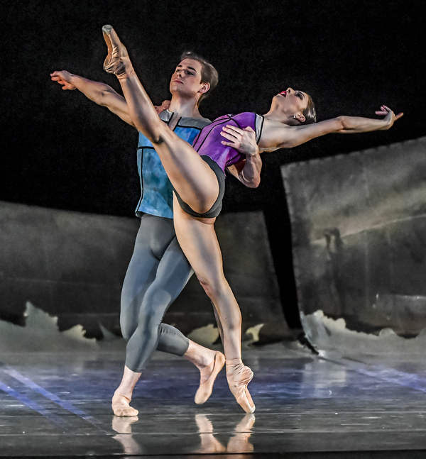 Review: WHEELDON, ELO AND ROBBINS DANCE TRIO at Academy Of Music Image