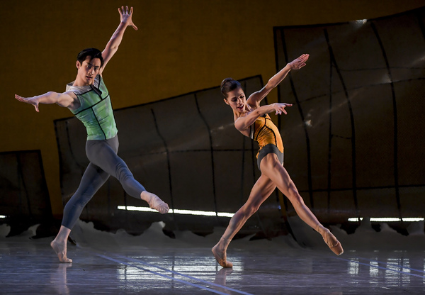 Review: WHEELDON, ELO AND ROBBINS DANCE TRIO at Academy Of Music Image