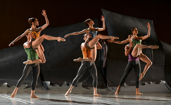 Review: WHEELDON, ELO AND ROBBINS DANCE TRIO at Academy Of Music Image
