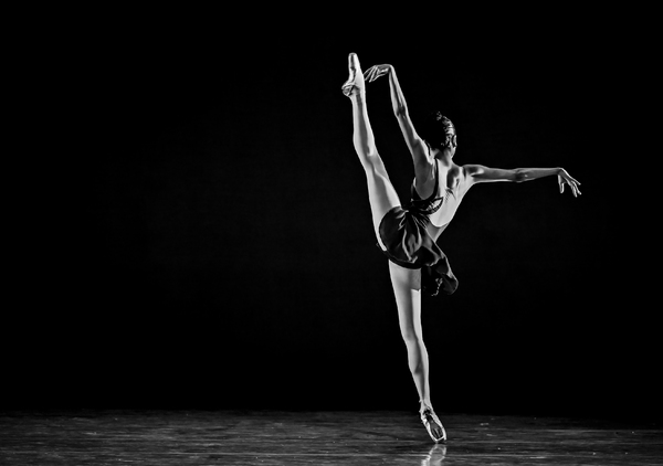 Review: WHEELDON, ELO AND ROBBINS DANCE TRIO at Academy Of Music Image