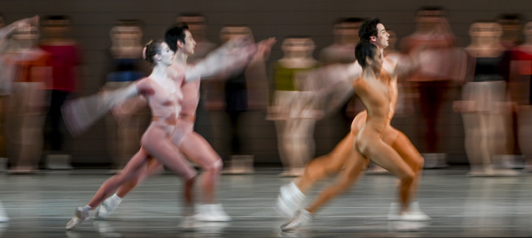 Review: WHEELDON, ELO AND ROBBINS DANCE TRIO at Academy Of Music Image