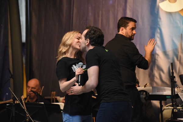 Photo Coverage: Stars From HADESTOWN, TOOTSIE, BEETLEJUICE, and More Perform at STARS IN THE ALLEY Image