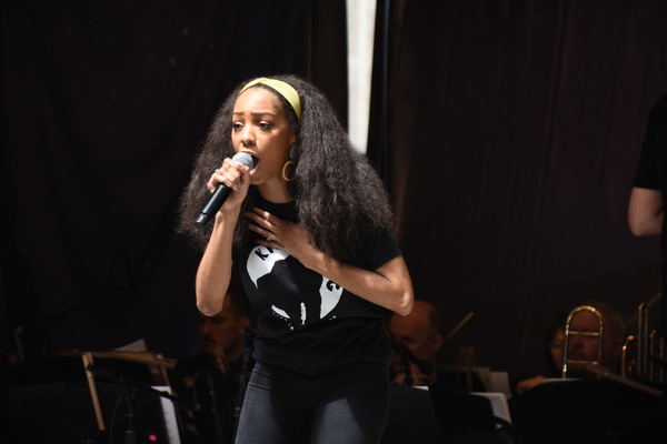 Photo Coverage: Stars From HADESTOWN, TOOTSIE, BEETLEJUICE, and More Perform at STARS IN THE ALLEY Image