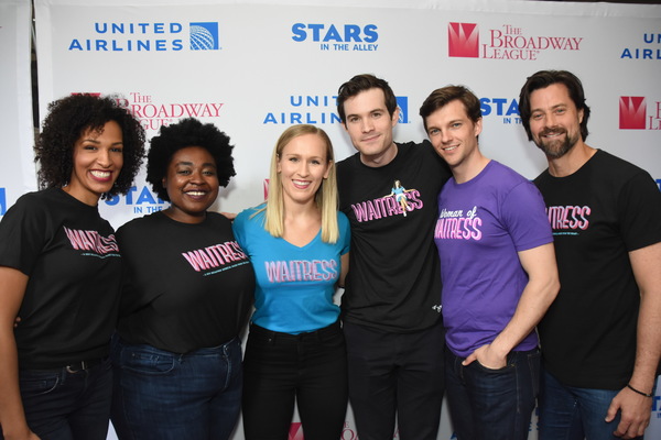 Photo Coverage: On the Red Carpet at STARS IN THE ALLEY Image
