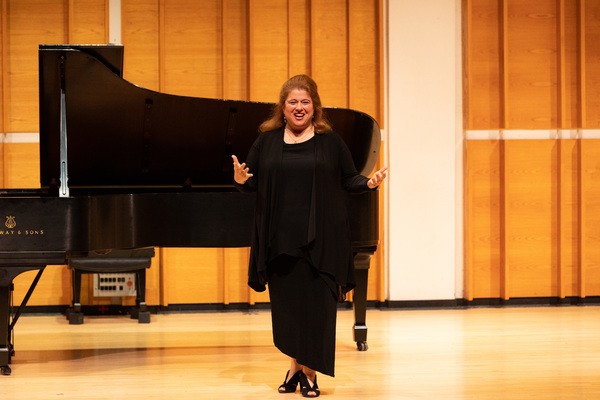 Photo Flash: PREFORMANCES WITH ALLISON CHARNEY Closes 10th Season Image