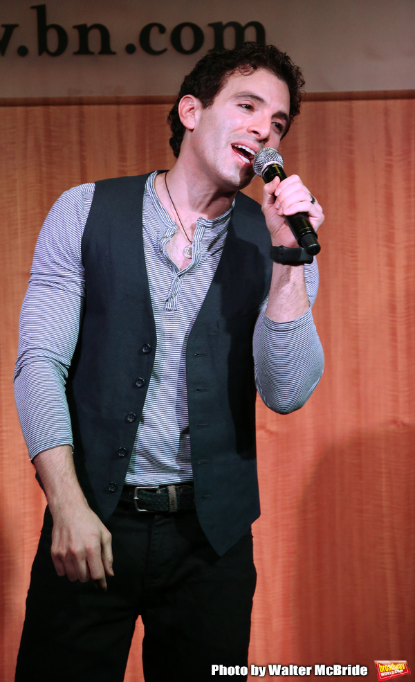 Photo Coverage: Inside THE CHER SHOW's Cast Album Signing and Performance at Barnes and Noble Image