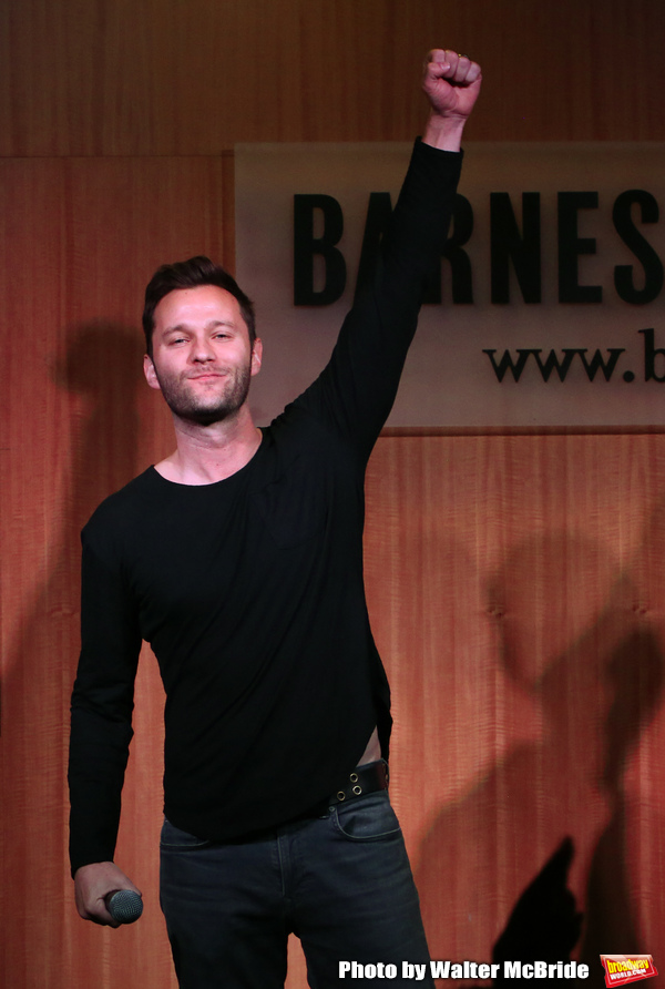 Photo Coverage: Inside THE CHER SHOW's Cast Album Signing and Performance at Barnes and Noble Image