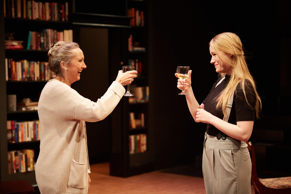 Photo Flash: 4th Wall Presents Houston Premiere of COLLECTED STORIES Image