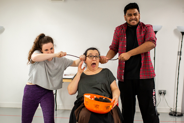 Photo Flash: Inside Rehearsal For Deafinitely Theatre's HORRIBLE HISTORIES' DREADFUL DEAF Image