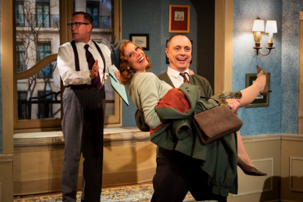 Photo Flash: First Look at Retro Productions' MARY, MARY Image