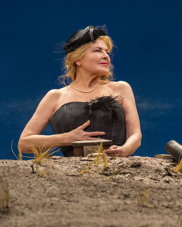 Photo Flash: Dianne Wiest Stars In HAPPY DAYS At the Mark Taper Forum Image