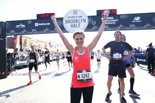 Photo Flash: Christy Altomare Sings National Anthem and Runs in 2019 Popular Brooklyn Half Marathon 