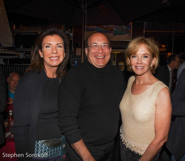 Photo Coverage: Linda Purl Plays the Beach Cafe Image