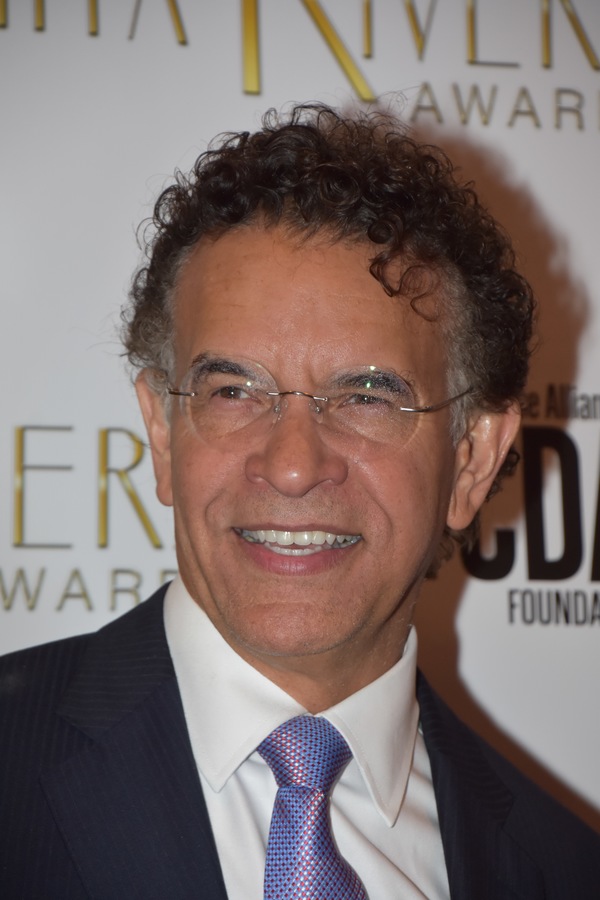 Brian Stokes Mitchell Photo