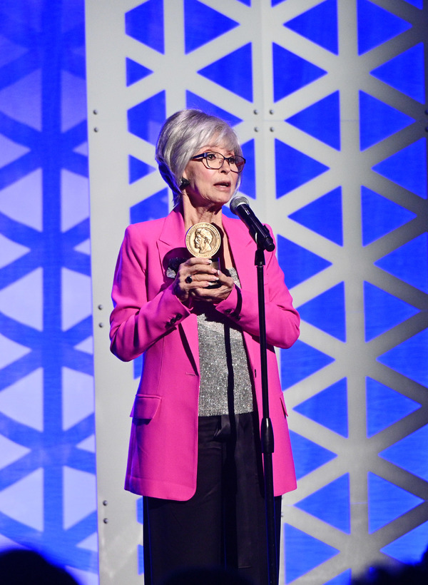 Photo Flash: Rita Moreno Receives 2019 Peabody Award Image