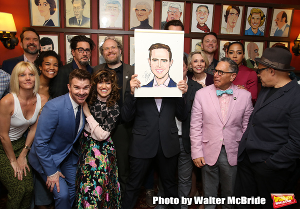 Photo Coverage: TOOTSIE Star Santino Fontana Gets His Very Own Sardi's Portrait Image