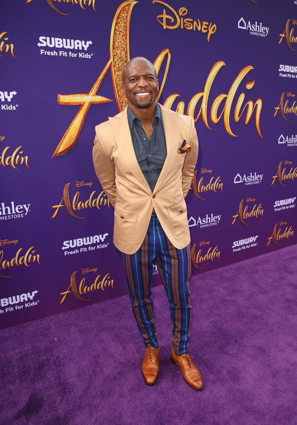 Photo Flash: See Will Smith, Alan Menken, Darren Criss, and More at the ALADDIN Premiere 