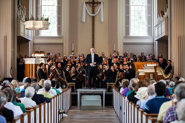 Photo Flash: Mendelssohn Choir of Pittsburgh Celebrates Queen Victoria Image