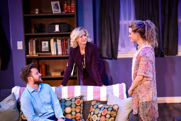 Photo Flash: Christopher Sepulveda & 3Gems Productions Present BE A GOOD LITTLE WIDOW Image