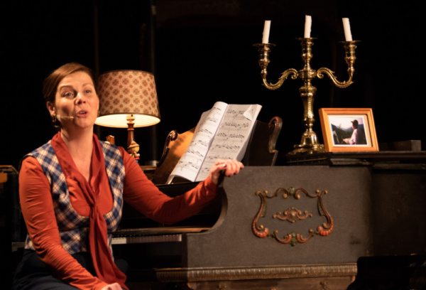 Photo Flash: First Look At FUN HOME At The Wilbury Group Image
