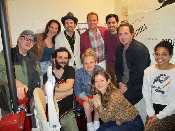 Carson Kressley and Beck Bennett with the cast Photo
