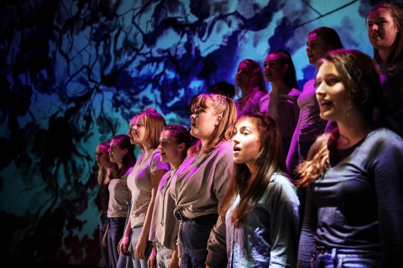 Review and Photos: VILJA ANDAS at The Swedish Theatre Of Helsinki Image
