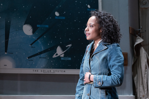 Photo Flash: Matthew Broderick, Elizabeth McGovern And More Star In THE STARRY MESSENGER Image