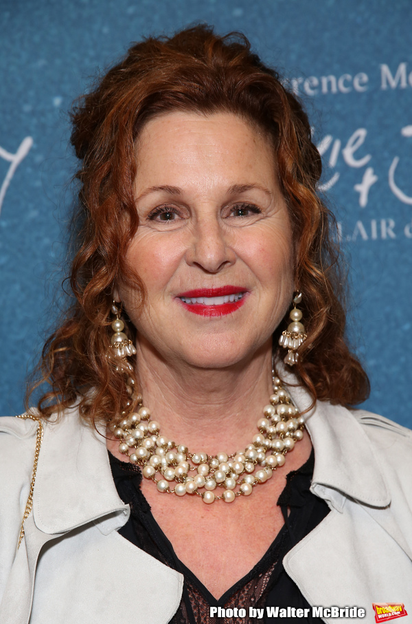 Photo Coverage: On the Red Carpet for FRANKIE AND JOHNNY IN THE CLAIR DE LUNE Image