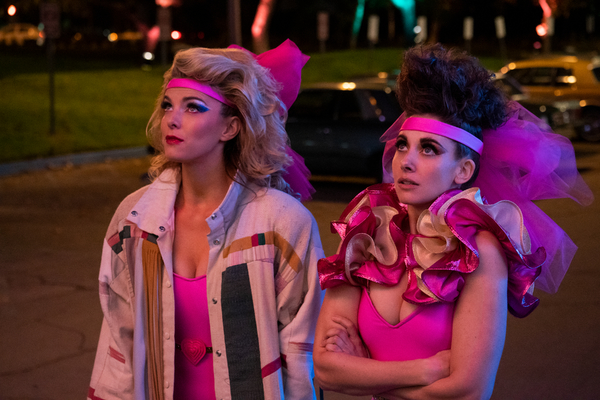 Photo Flash: Season Three of GLOW Takes Las Vegas by Storm in First Look Photos  Image