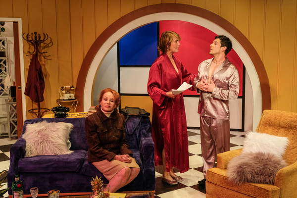 Photo Flash: Scripps Ranch Theatre Presents MOVE OVER, MRS. MARKHAM Image