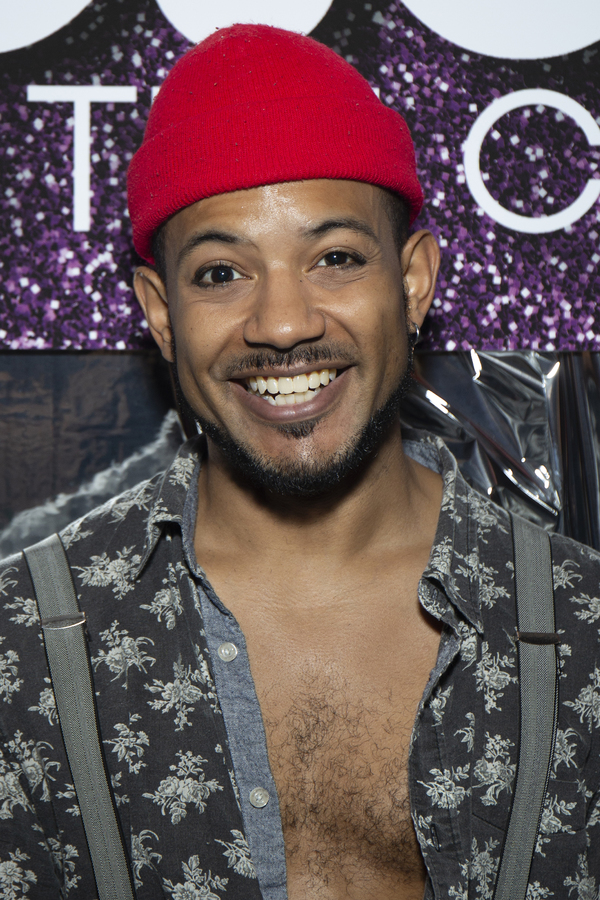 Photo Flash: OSCAR AT THE CROWN Celebrates Opening Night Image