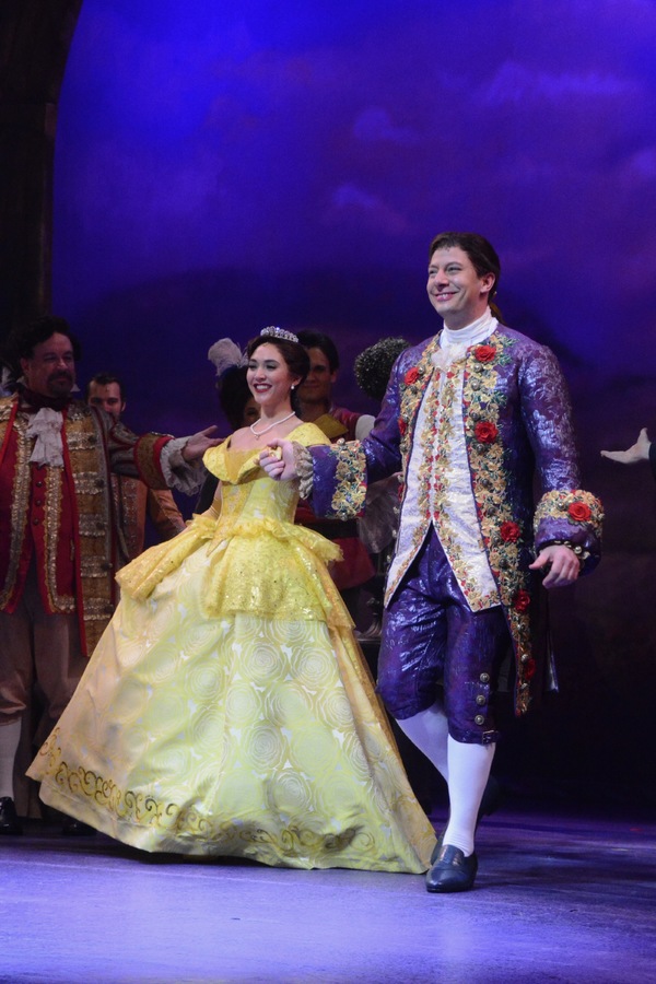 Photo Coverage: The Cast of Paper Mill's BEAUTY AND THE BEAST Take Opening Night Bows Image