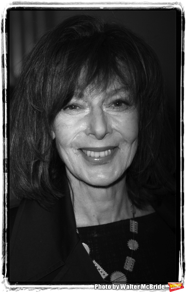 Photo Flashback: 2019 Tony Nominee Elaine May Poses in 2009 Image