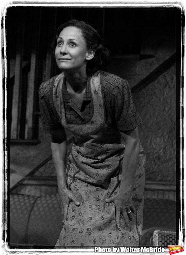 Photo Flashback: 2019 Tony Nominee Laurie Metcalf Takes a Bow in 2007 Image