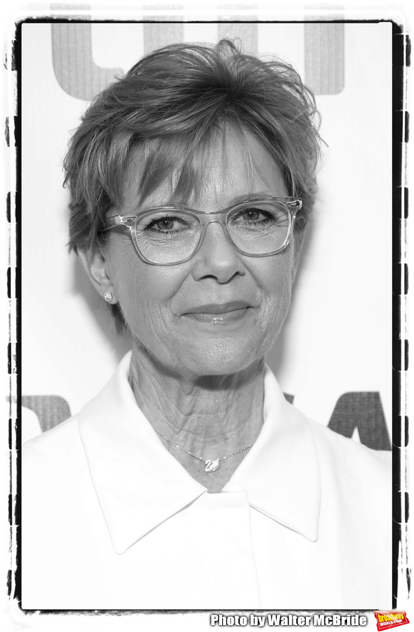 Photo Flashback: 2019 Tony Nominee Annette Bening Strikes a Pose in 2014 Image