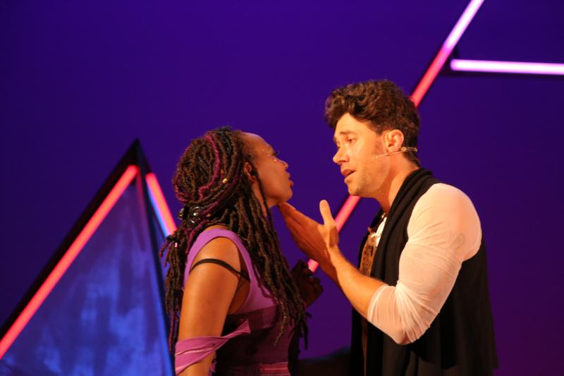 Review: AIDA at Axelrod Performing Arts Center Addresses The True Meaning of Love and Sacrifice 