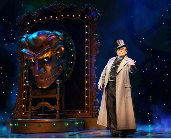Photo Flash: Hannah Corneau, Ginna Claire Mason And More Fly Into WICKED On Broadway Image