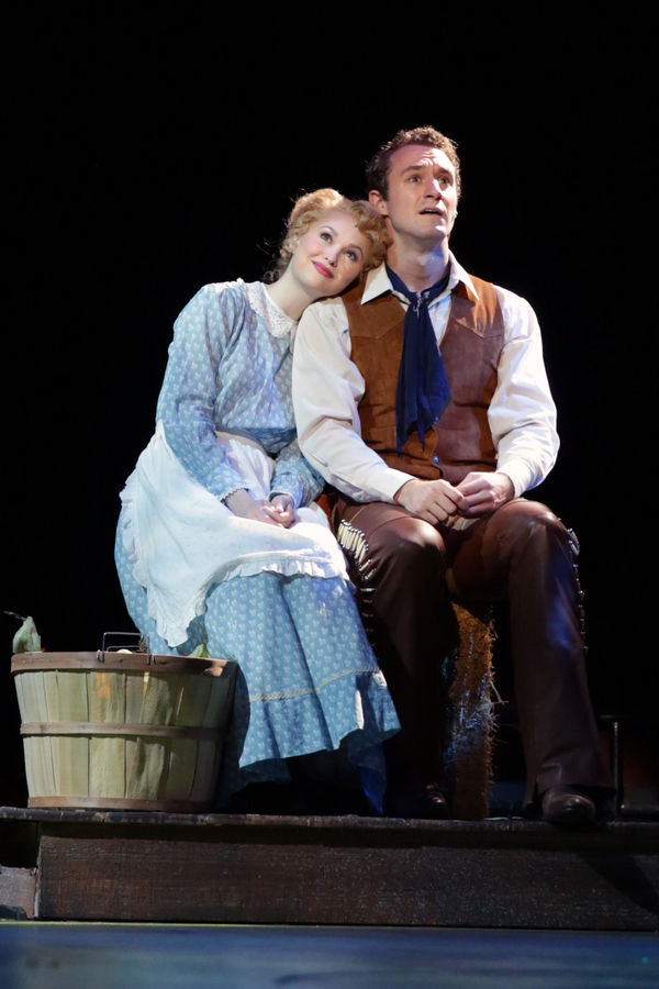 Photo Flash: OKLAHOMA! At North Shore Music Theatre Image