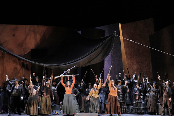 Photo Flash: First Look at San Francisco Opera's CARMEN Image