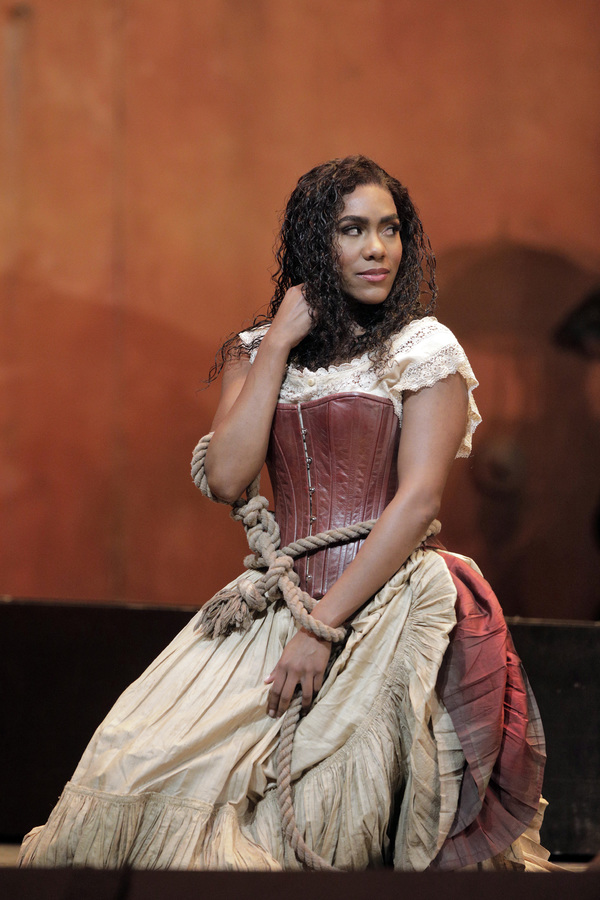 Photo Flash: First Look at San Francisco Opera's CARMEN Image